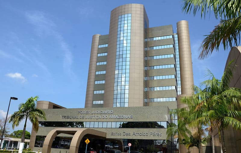 TJ-AM firma parceria para reduzir emissão de gases do efeito estufa