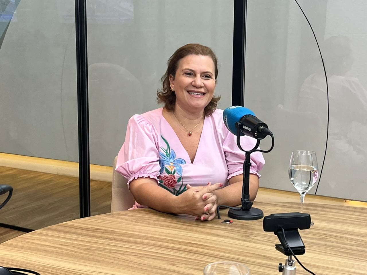 “Pegamos muita pancada, vereadores são para-choque”, diz Yomara Lins