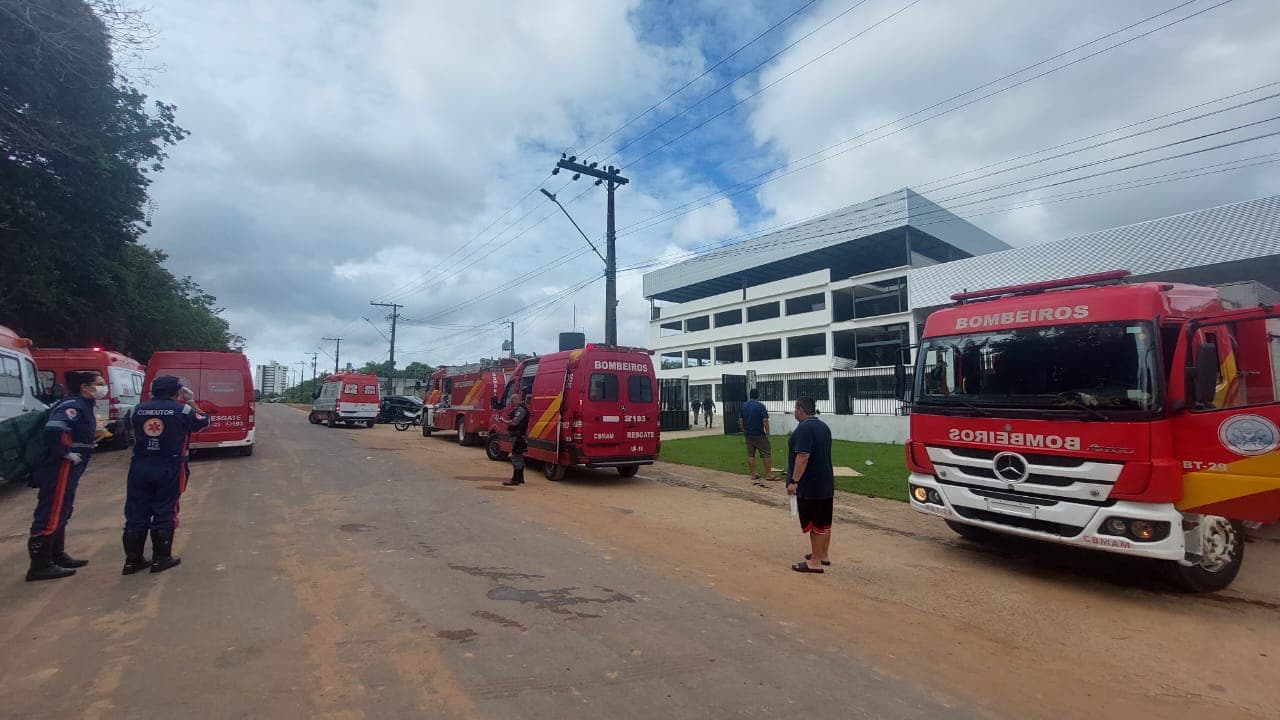 Bombeiros descartam gerador como causa de explosão em clube de tiro