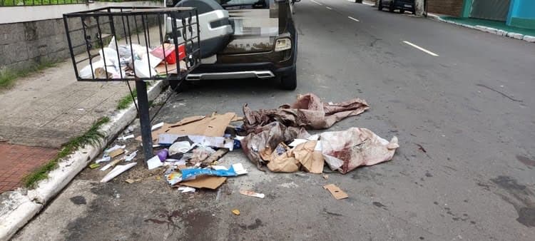 Corpo esquartejado de mulher é encontrado em lixeira na Aparecida