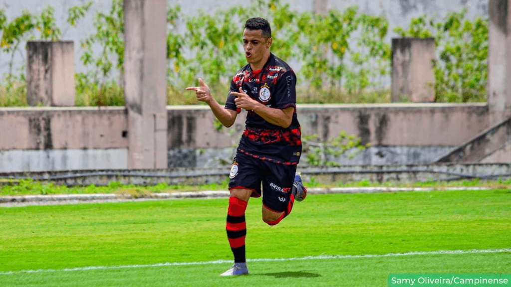 Nacional-AM anuncia contratação do atacante Ceará