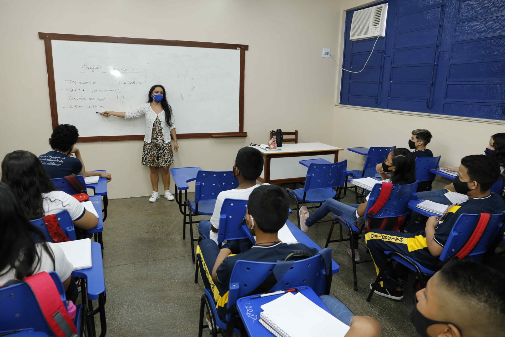 Wilson Lima anuncia convocação de 299 aprovados em concurso da Seduc