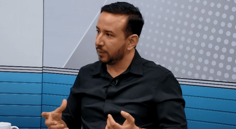 “O Bolsa Universidade é o maior programa municipal do país”, diz secretário da Semad