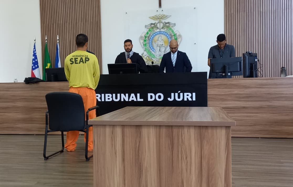 Acusado de matar professor é condenado a 13 anos de prisão