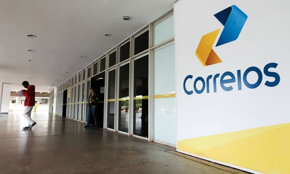Governo retira Correios e outras estatais de programas de privatização