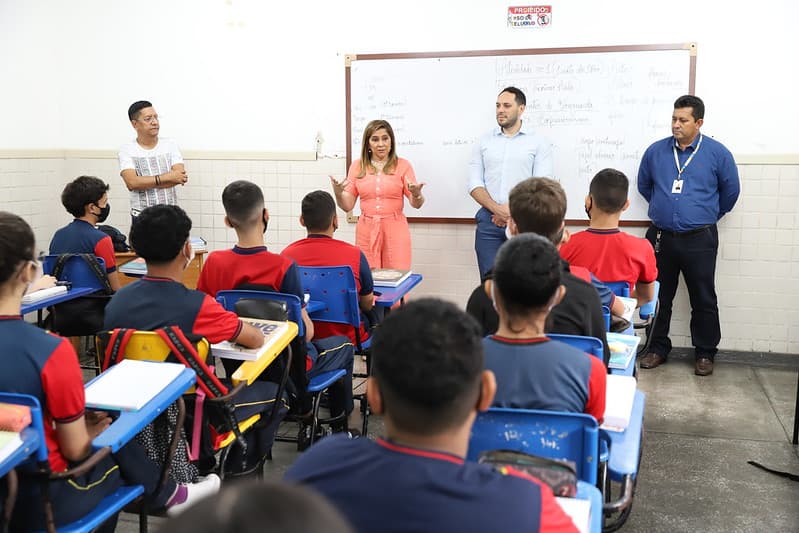 Deputado propõe ensino de ética, cidadania e cultura de paz nas escolas do Amazonas