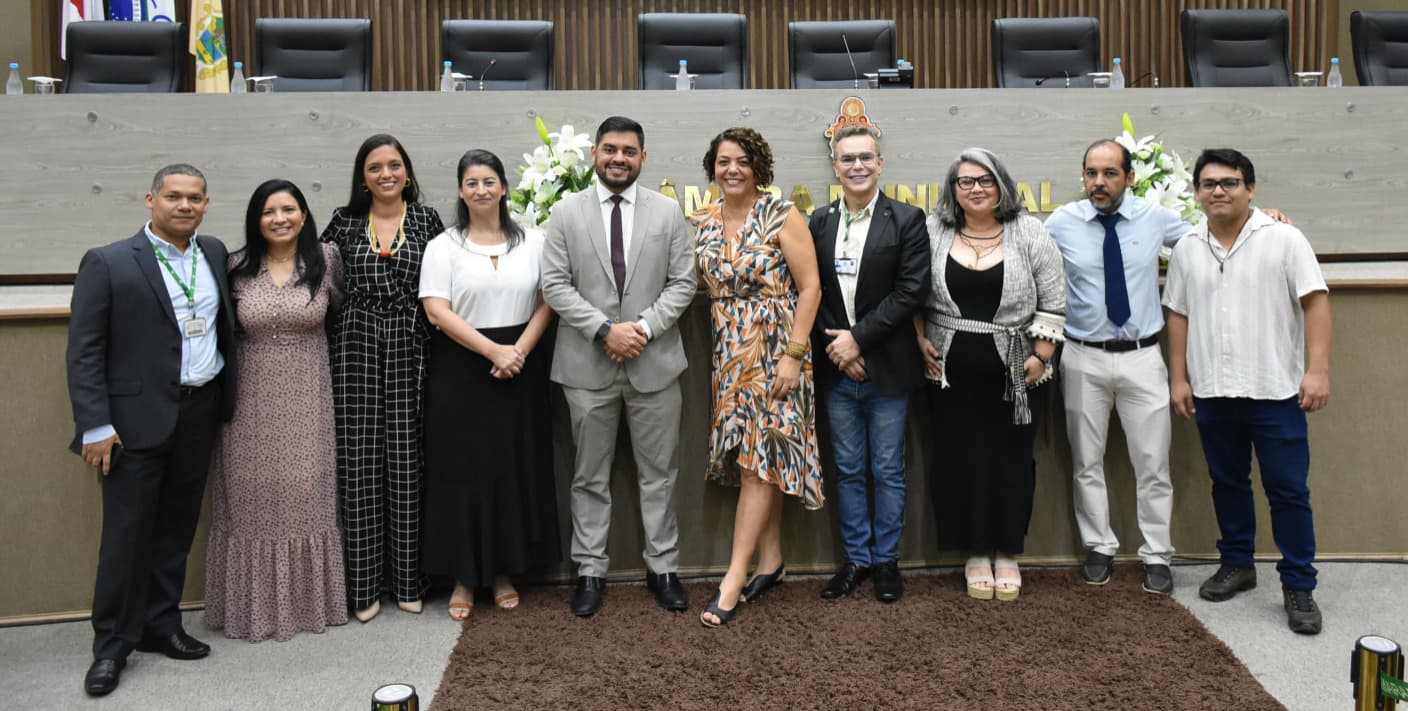 UEA é homenageada pela formação de professores indígenas
