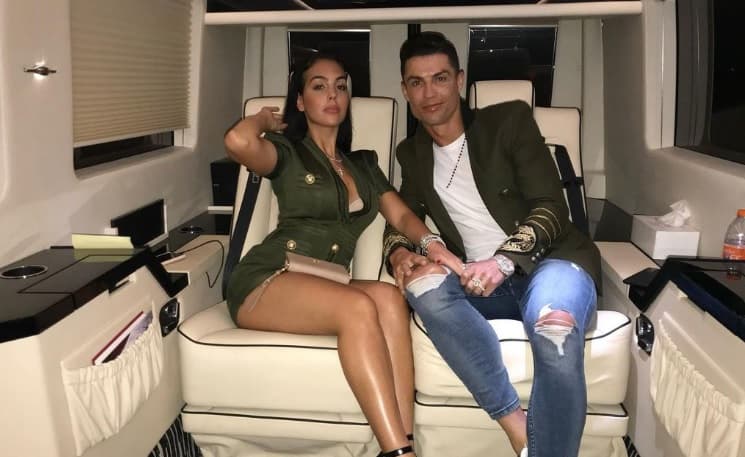 Criticada por ostentar, mulher de CR7 teve infância pobre e juntou R$ 50 milhões