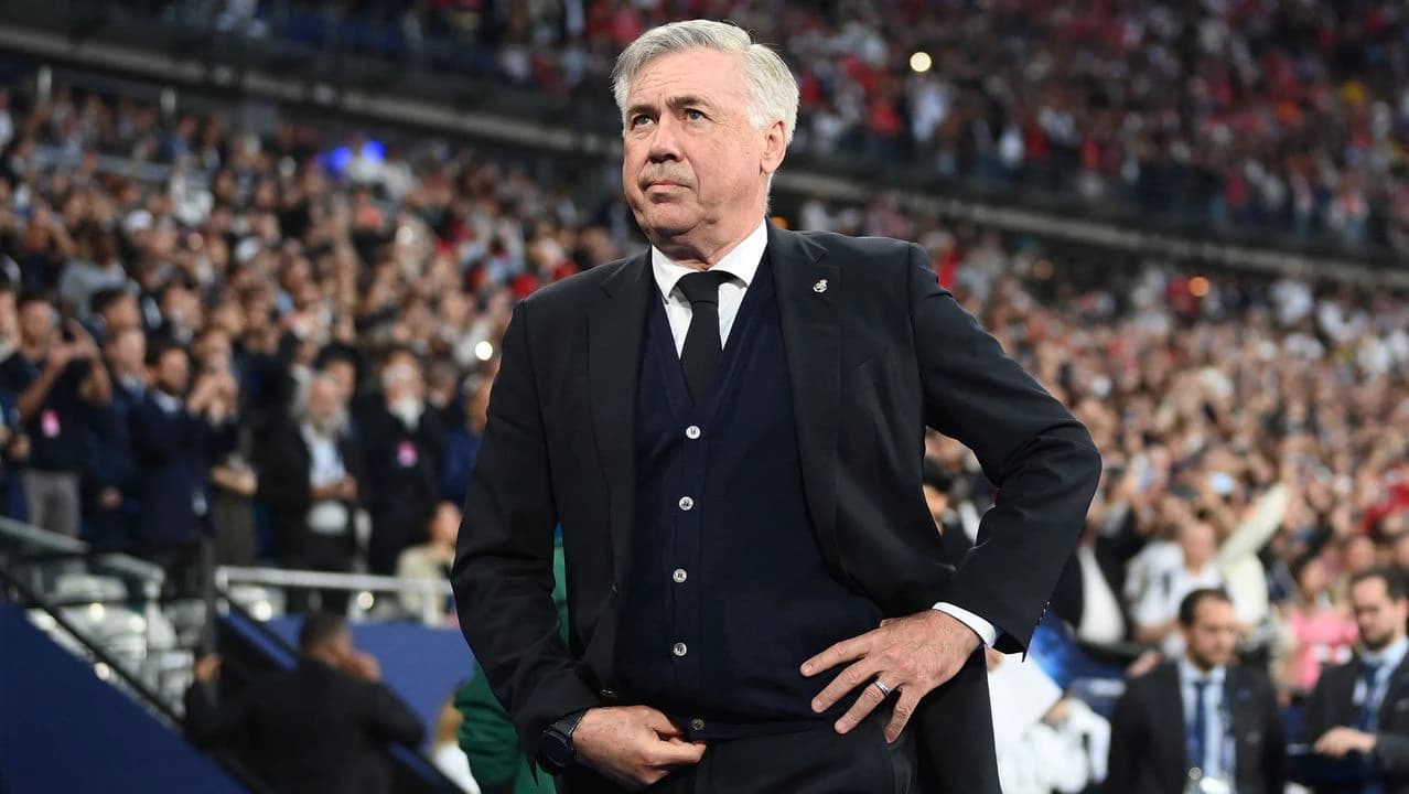 Ancelotti diz a jogadores do Real Madrid que deixará time; CBF fica na expectativa pelo técnico