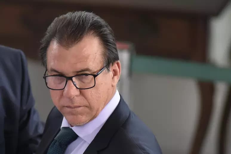 Ministro do Trabalho confirma isenção do IR para quem ganha até R$ 2.640
