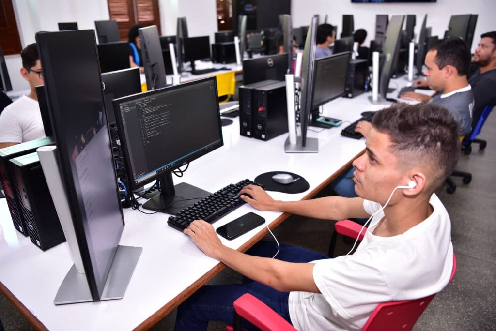 Cetam oferta mais de 18 mil vagas nesta segunda-feira, 29. Veja