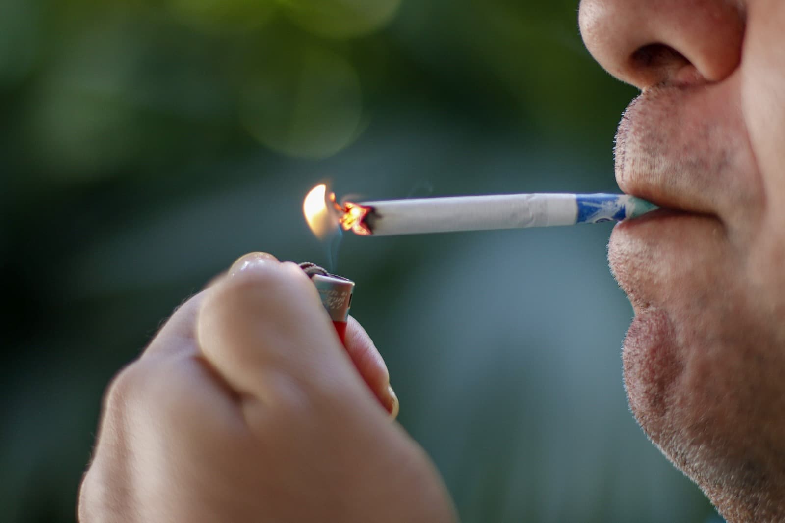 Dia mundial sem tabaco: quem quer parar de fumar tem atendimento especializado em Manaus