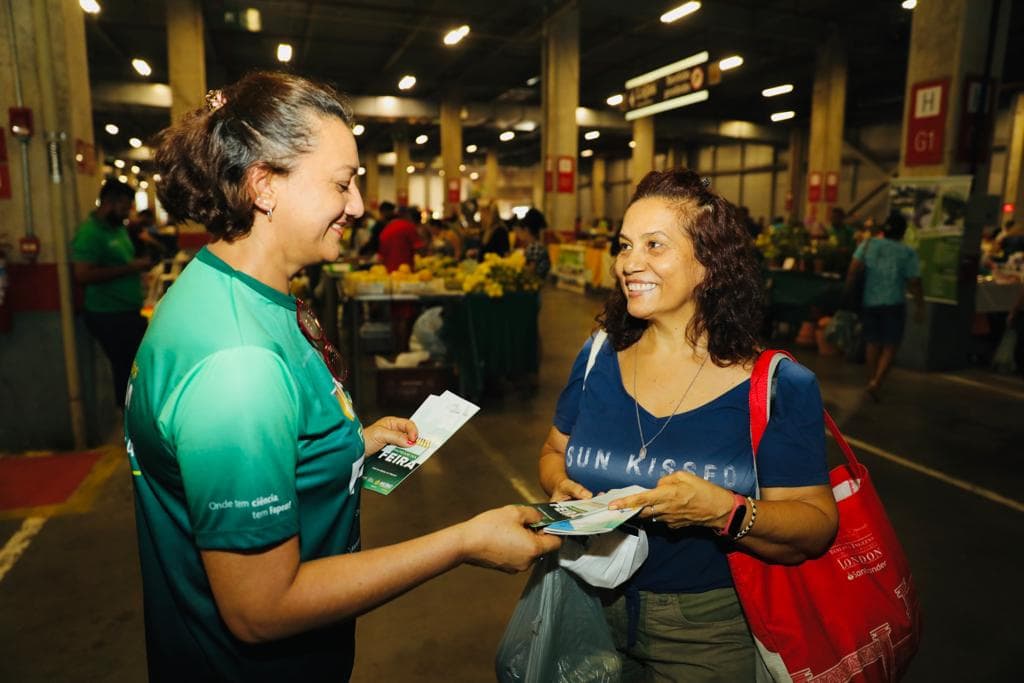 Primeira edição do “Fapeam na Feira” leva ciência à população