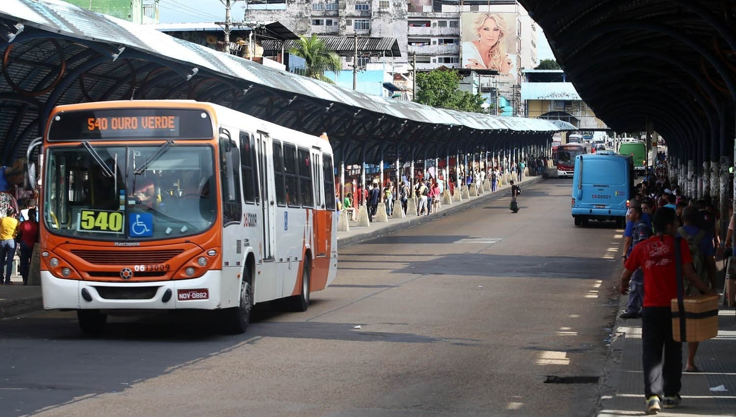 Manaus passa a cobrar R$ 4,50 pela passagem de ônibus a partir deste domingo