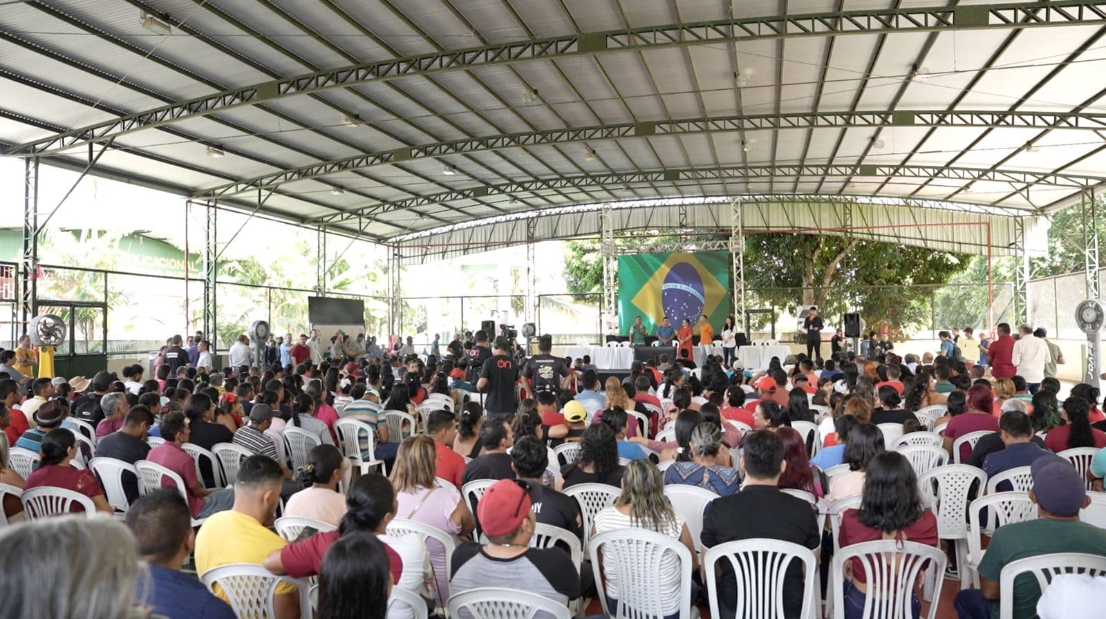 Eneva cumpre processo de licenciamento ambiental do Complexo Azulão