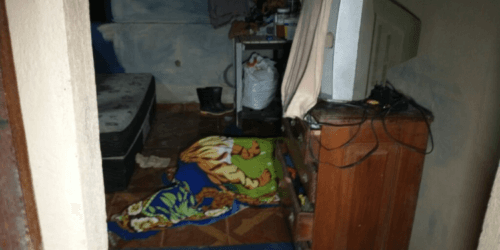 VÍDEO: Homem é executado com 11 tiros dentro de casa no bairro compensa, em Manaus