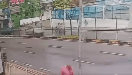 Câmera de segurança mostra momento exato em que ônibus atropela mulher na Djalma