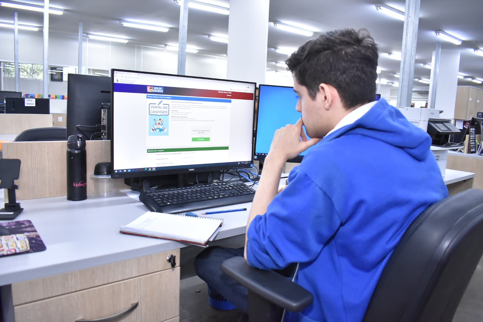 Em Manaus, “Bolsa Idiomas” tem mais de 3 mil classificados na primeira chamada