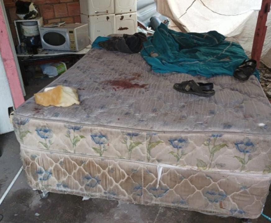 “Por favor, me socorre”, grita homem com faca cravada no pescoço em Manaus