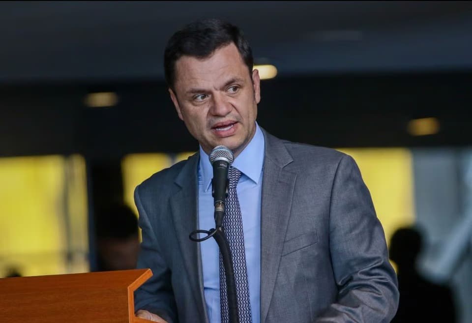 Relatora de CPI do 8 de janeiro quer convocar Augusto Heleno e Anderson Torres