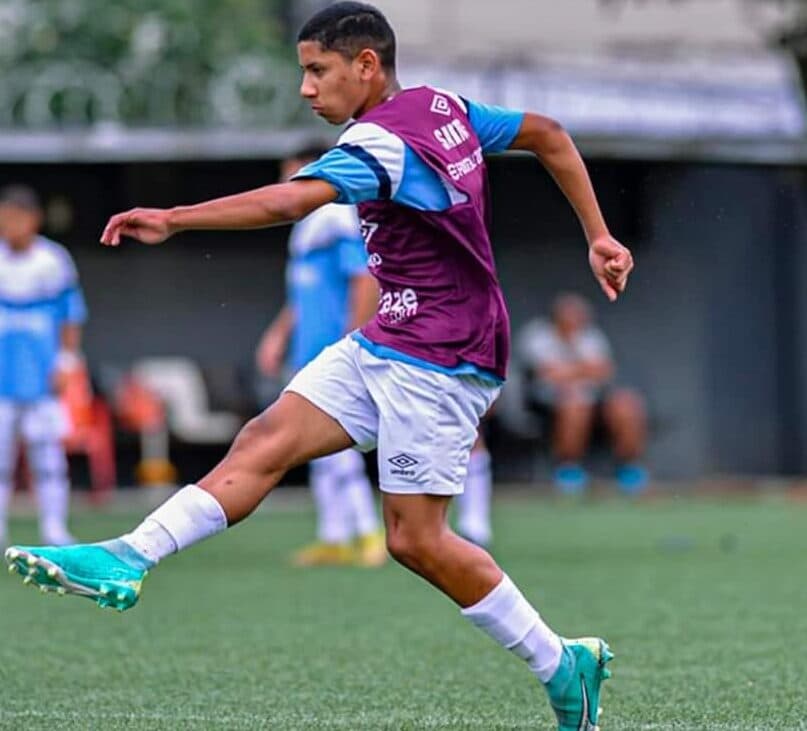 Atleta amazonense de 14 anos é contratado pelo Santos