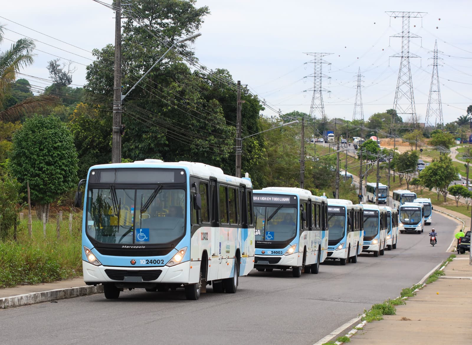 Em Manaus, 22 novos ônibus começam a circular na próxima semana