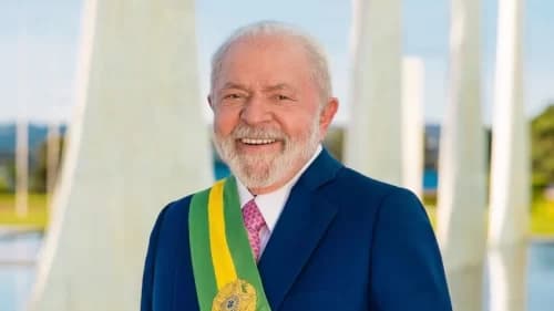 Governo Lula encerra programa de escolas cívico-militares da gestão Bolsonaro; entenda