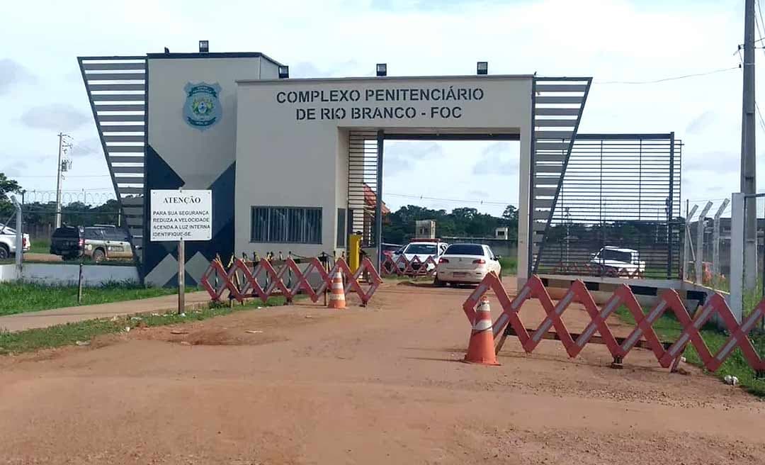 Detentos fazem rebelião em penitenciária de segurança máxima no AC