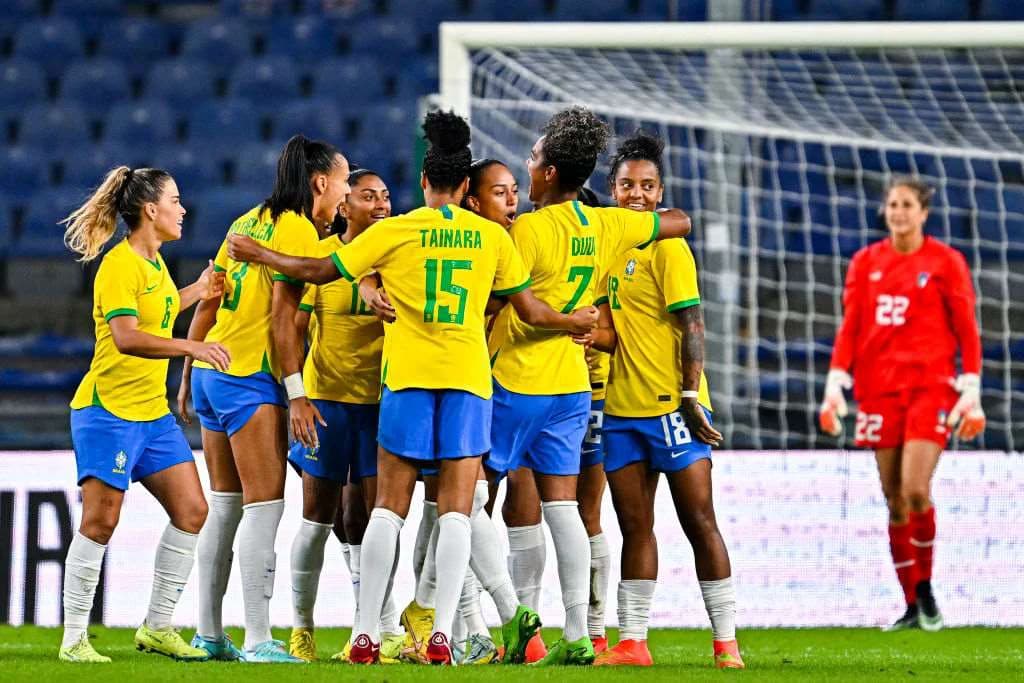 Seleção feminina joga neste sábado, 28