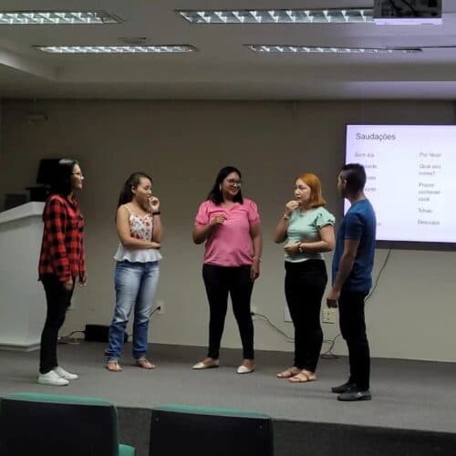 Confira: Inscrições para o curso de libras no abrigo Moacyr Alves estão abertas