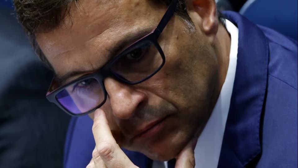 Abaixo-assinado para cassar Campos Neto tem 34 mil assinaturas