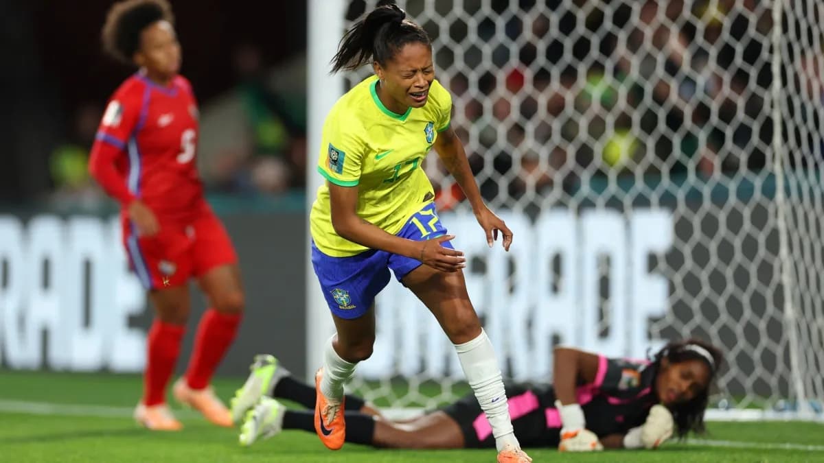 Com show de Ary Borges, Brasil goleia Panamá na estreia da Copa do Mundo feminina