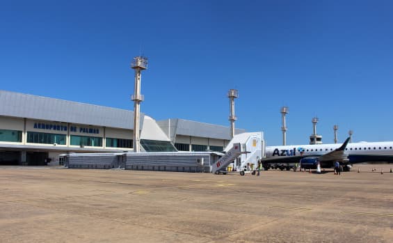Lançamento de obras do aeroporto de Palmas é prestigiado por governador e prefeita