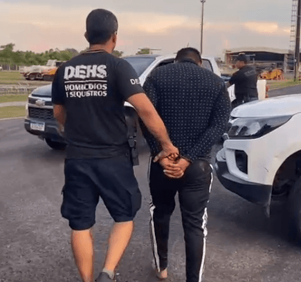 Caso Débora: imagens exclusivas mostram chegada de Gil Romero a Manaus