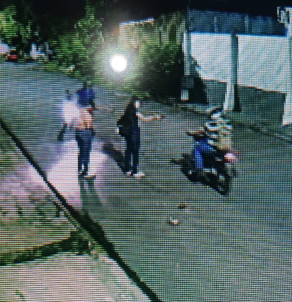 Câmera de segurança flagra assalto no bairro Planalto