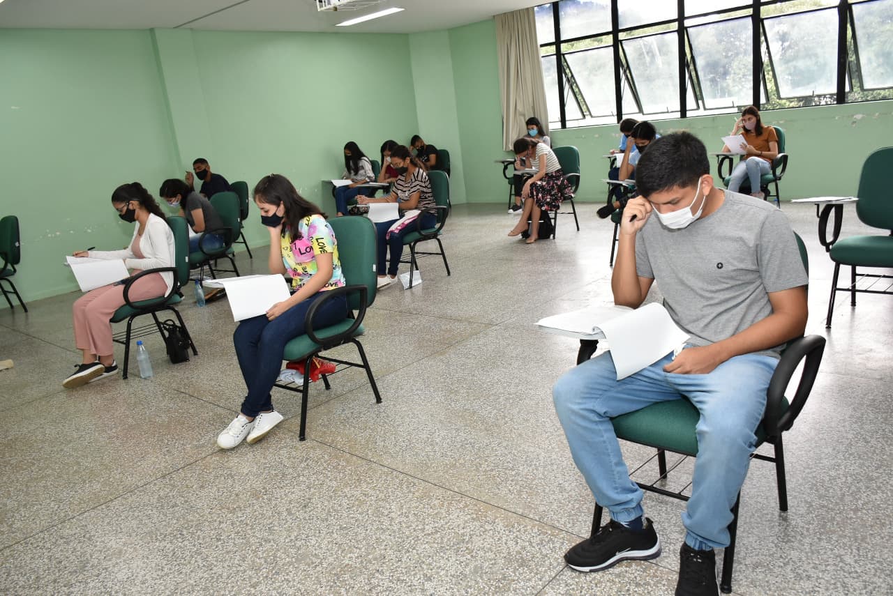 Prazo de inscrições do Vestibular UEA e SIS 2023 termina dia 31 de agosto