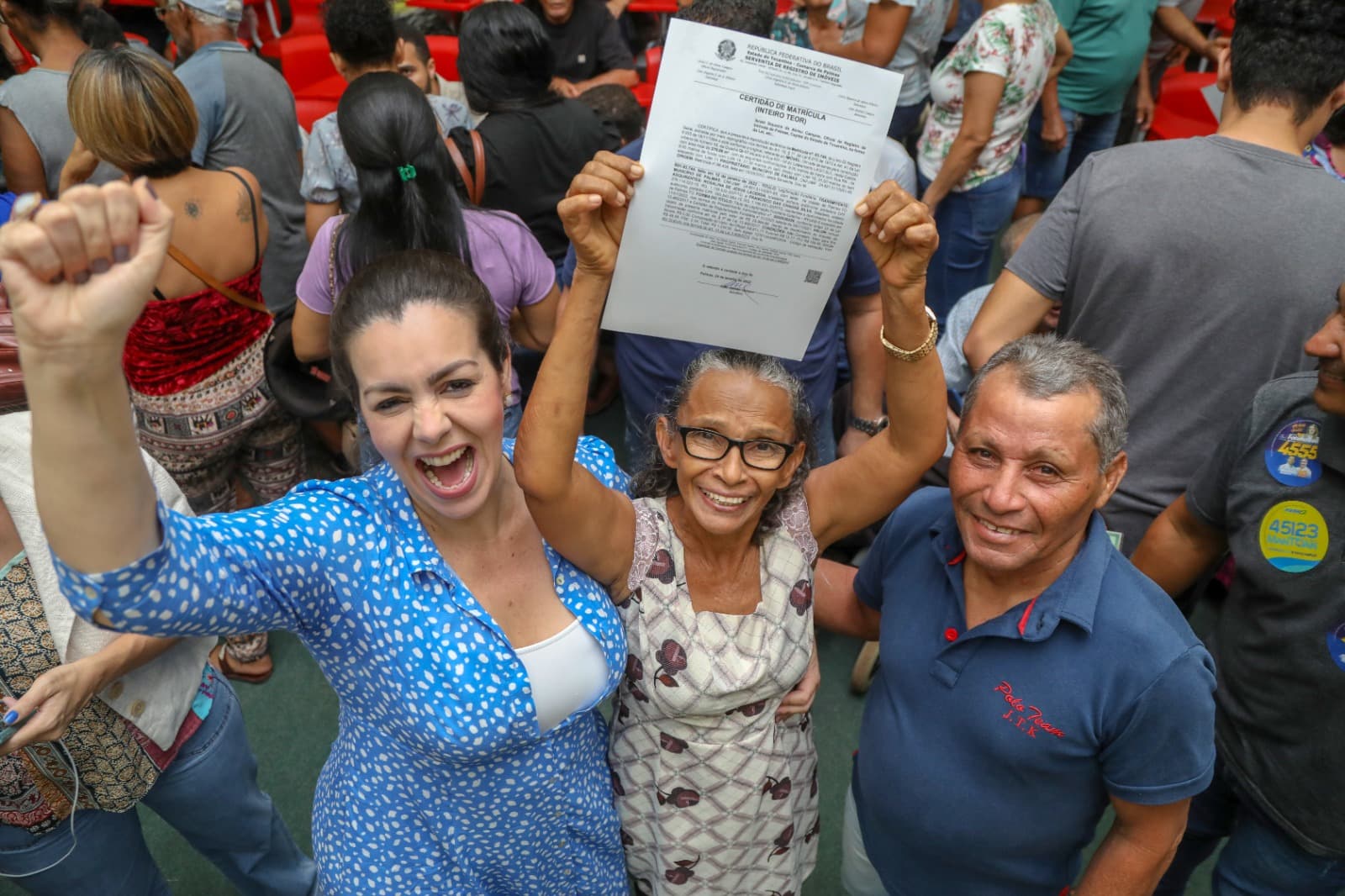 Regularização fundiária em Palmas: Prefeitura entrega 177 títulos