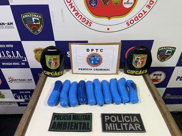 Polícia apreende tabletes de maconha escondidos em sacola com bodó no AM