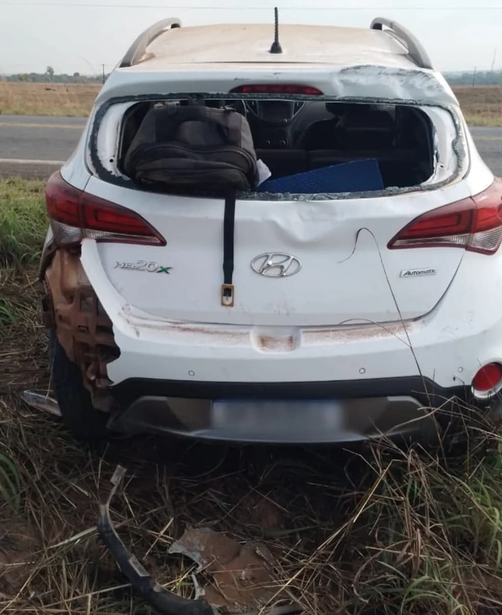 Dupla bate carro roubado e é presa pela PM no Norte do Tocantins