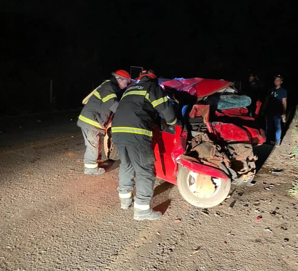 Motorista que morreu ao colidir com ônibus era adolescente