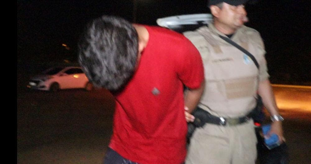 Jovem é preso pela Polícia Militar após cometer dois assaltos em Palmas