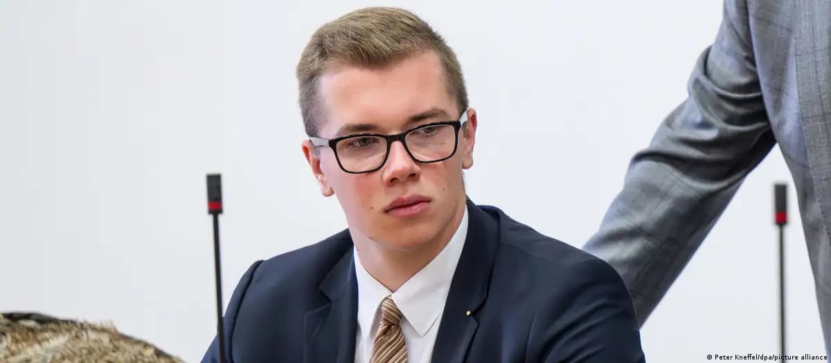 VÍDEO: Deputado alemão é preso antes da posse