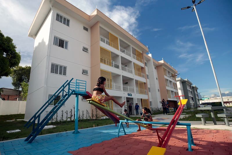 Wilson Lima apresenta programa Amazonas Meu Lar para a Caixa Econômica