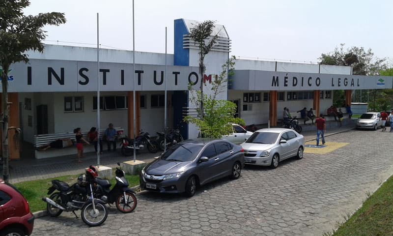 AM: Homem é encontrado morto com sinais de violência em área de mata