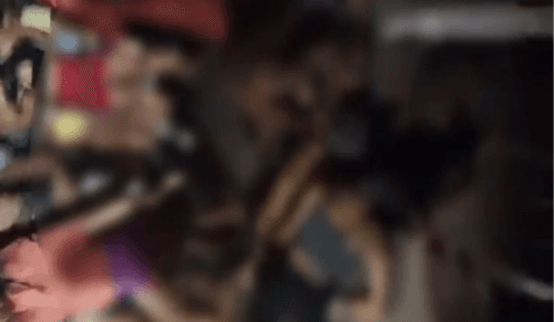 VÍDEOS: Mulher é morta com tiro no rosto e amigo é baleado, no AM