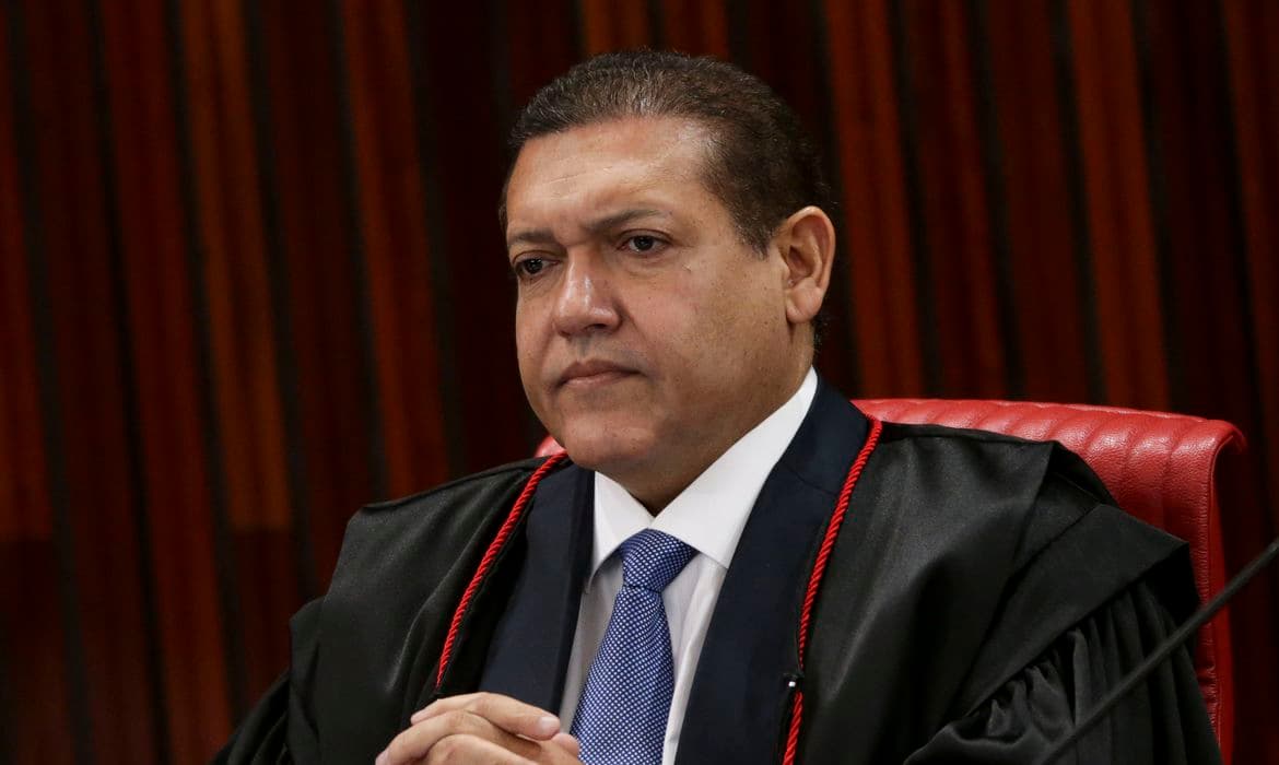 Nunes Marques, do STF, derruba quebra de sigilos de ex-diretor da PRF