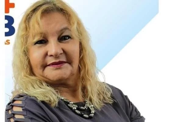 STF cancela passaporte de advogada envolvida em atos do 8/1; Nalva usará tornozeleira