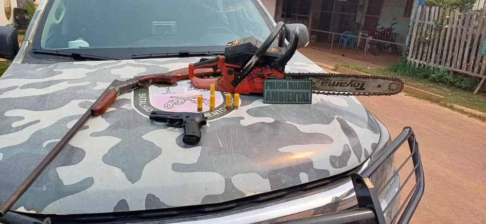 Homens são presos suspeitos de atear fogo em áreas de mata em Manaus