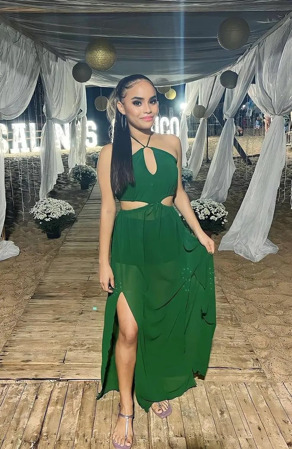 Jovem morre e outras pessoas ficam feridas após carro capotar em rodovia, no Tocantins