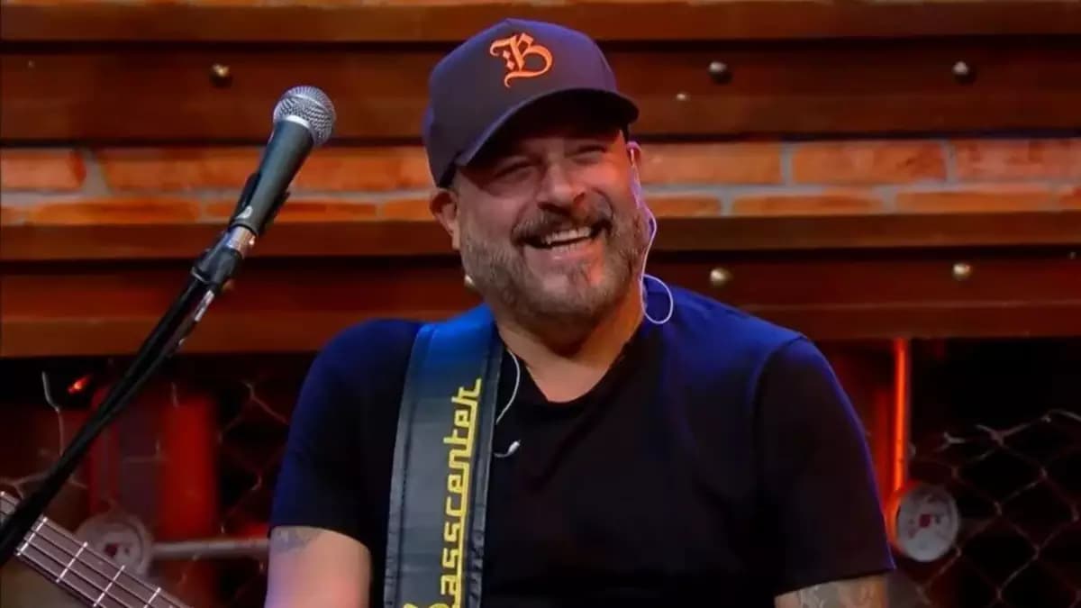 Músicos do Ultraje a Rigor pedem doações para custear tratamento de Mingau; meta é de R$ 600 mil